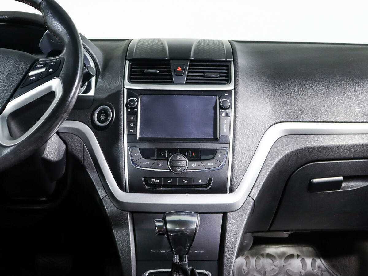 Купить Geely Emgrand 7 с пробегом. Фото: #10