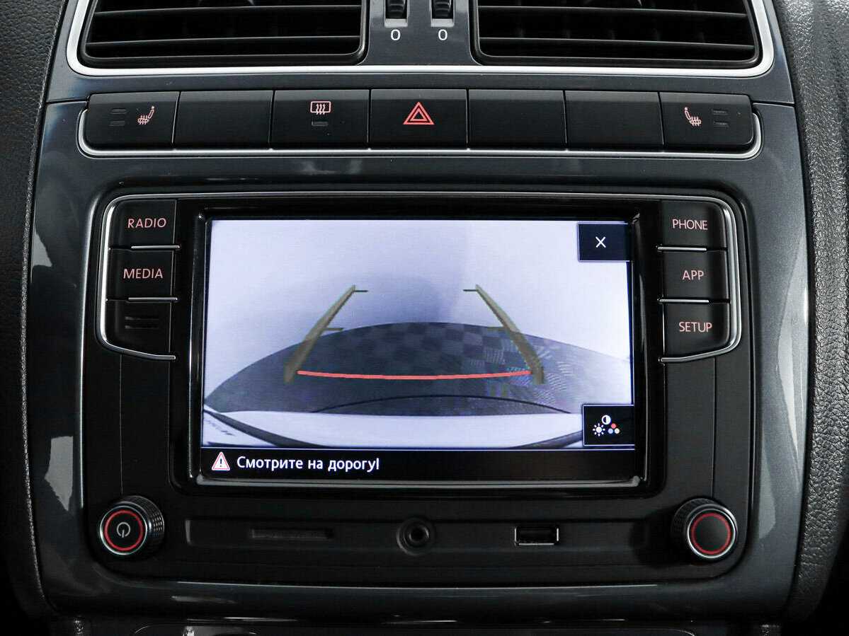 Купить Volkswagen Polo с пробегом. Фото: #13