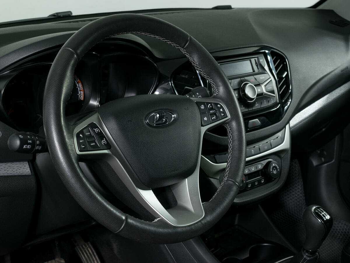 Купить Lada (ВАЗ) Vesta с пробегом. Фото: #15