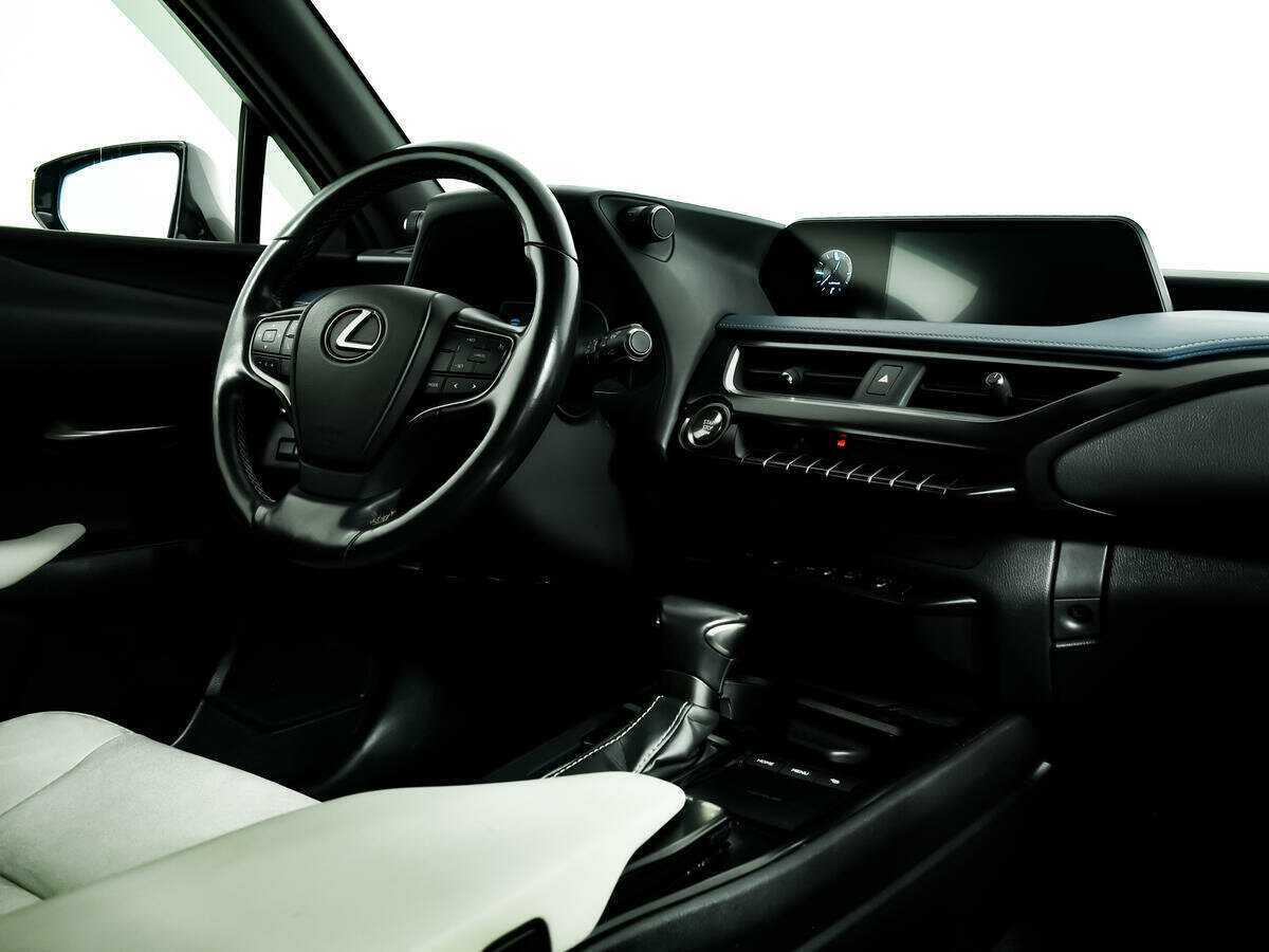 Купить Lexus UX с пробегом. Фото: #8