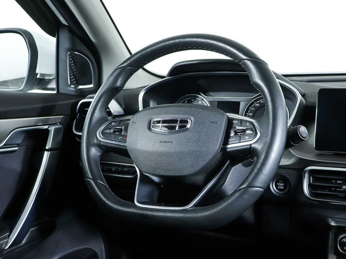 Купить Geely Coolray с пробегом. Фото: #13
