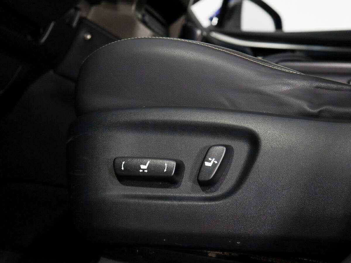 Купить Lexus NX с пробегом. Фото: #9