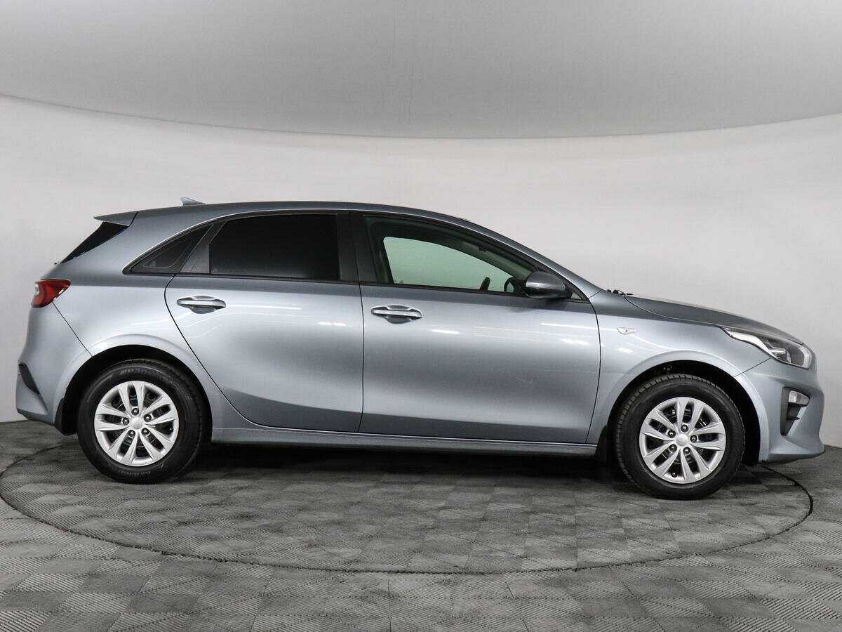 Купить Kia Ceed с пробегом. Фото: #3