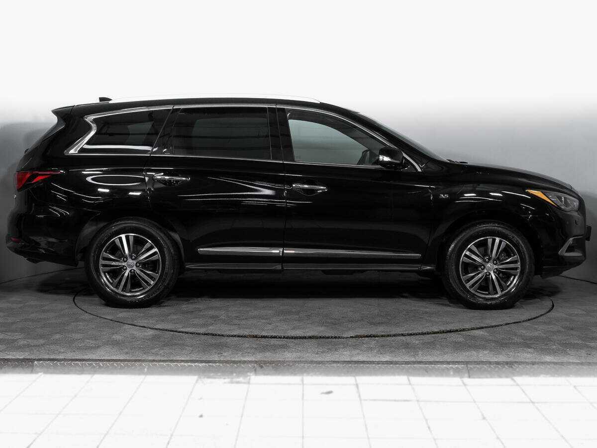 Купить Infiniti QX60 с пробегом. Фото: #3
