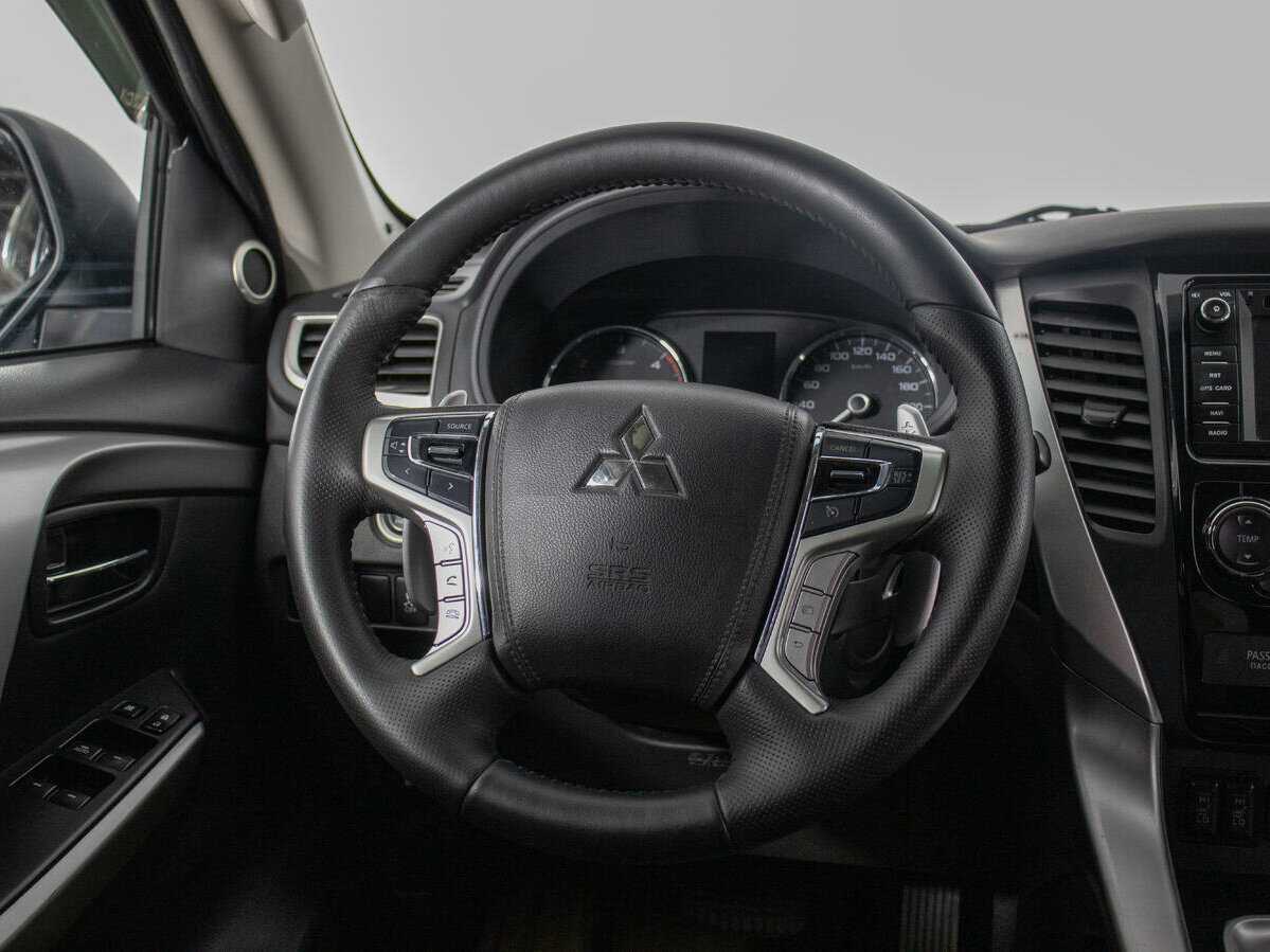 Купить Mitsubishi Pajero Sport с пробегом. Фото: #15