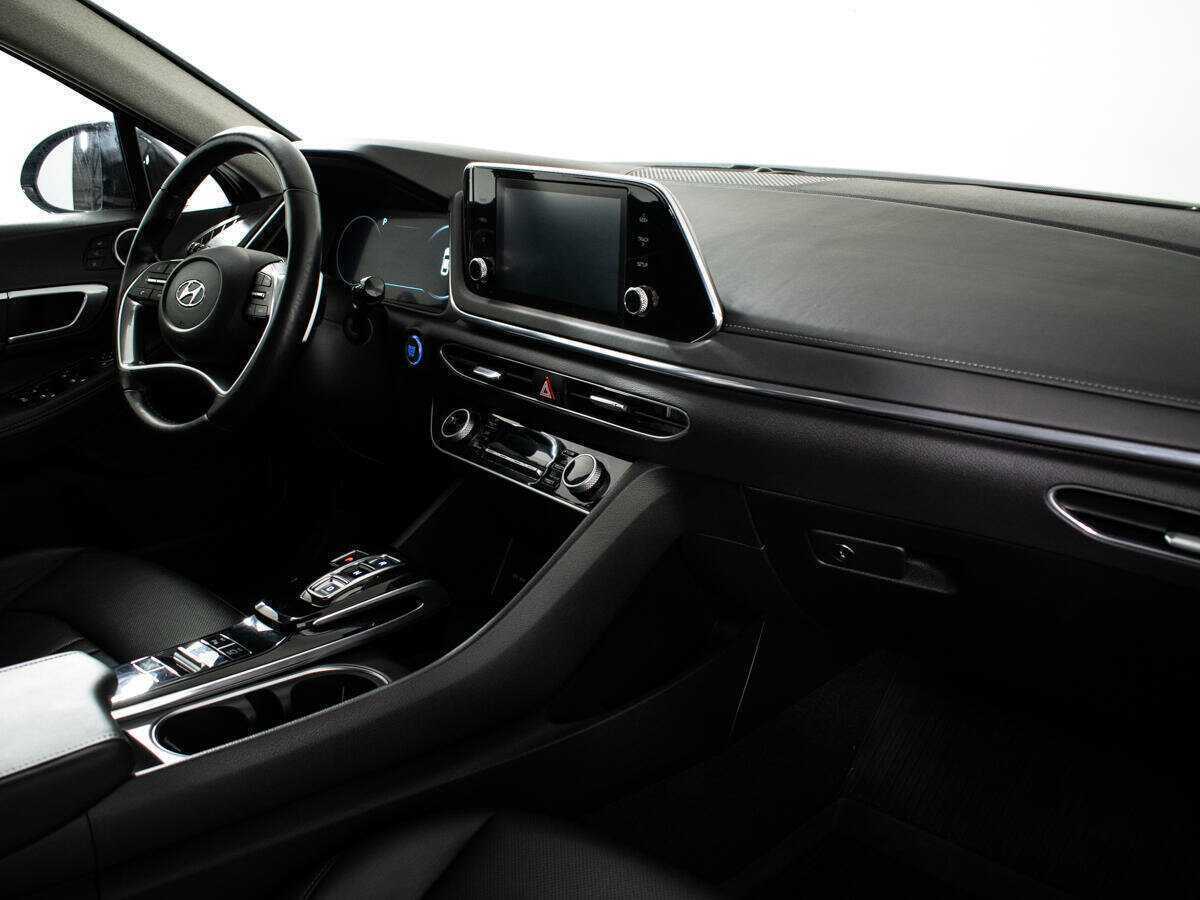 Купить Hyundai Sonata с пробегом. Фото: #8