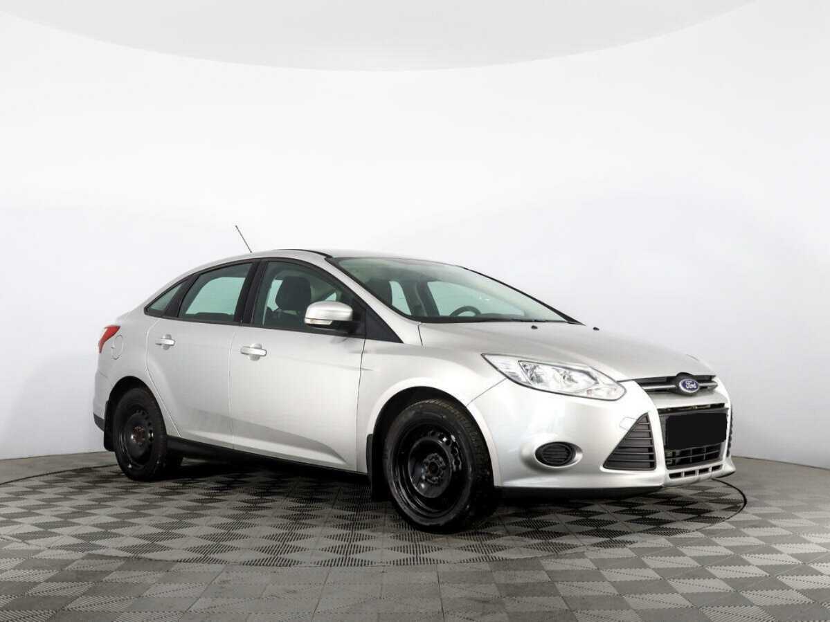 Купить Ford Focus с пробегом. Фото: #2