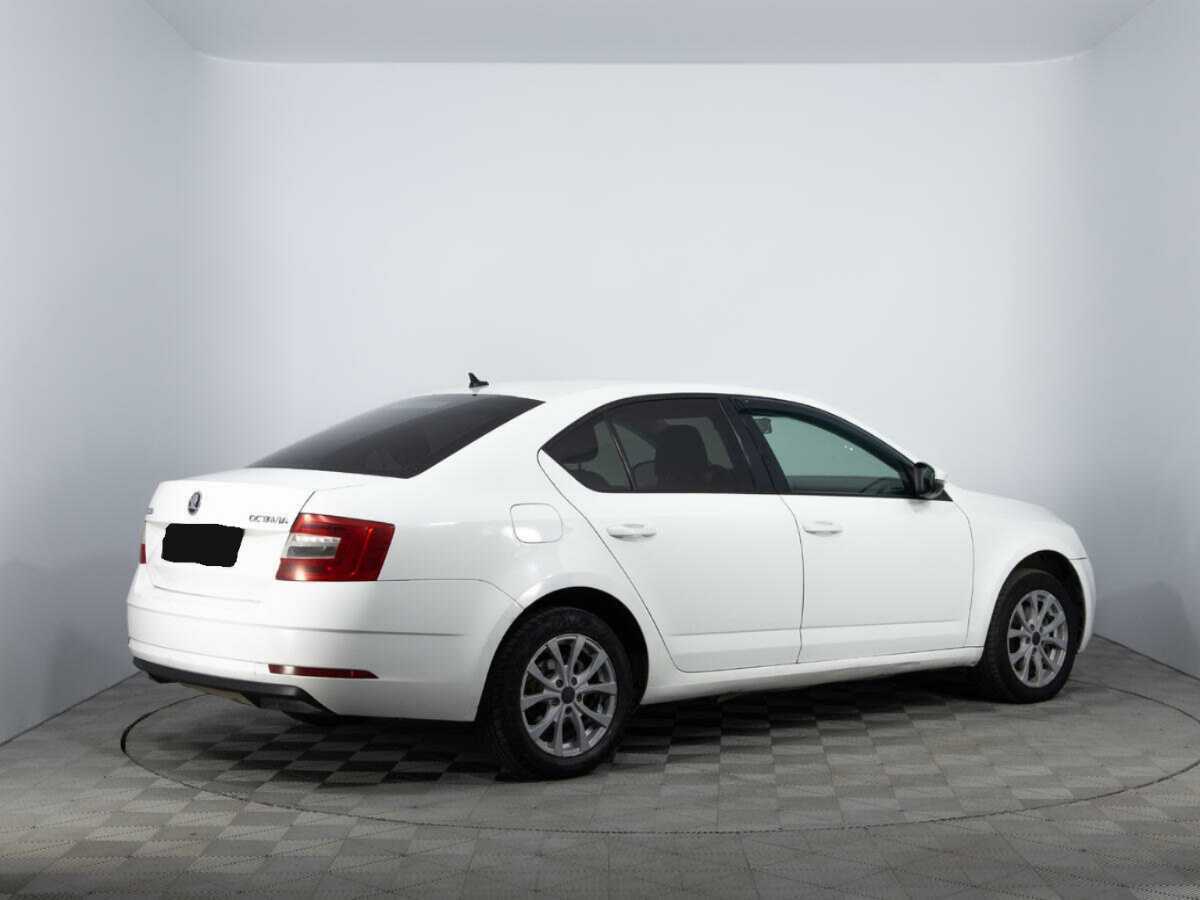 Купить Skoda Octavia с пробегом. Фото: #4