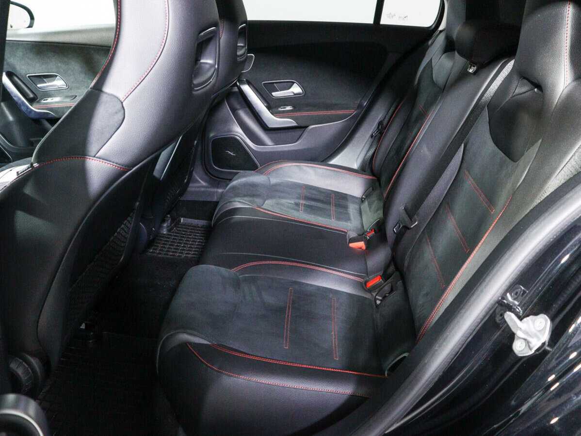 Купить Mercedes-Benz A-Класс с пробегом. Фото: #9