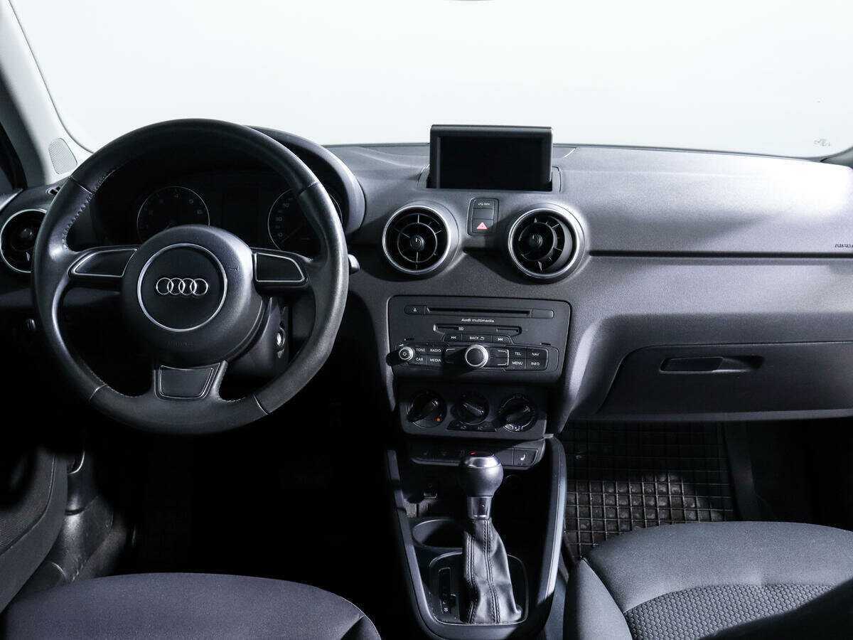 Купить Audi A1 с пробегом. Фото: #11