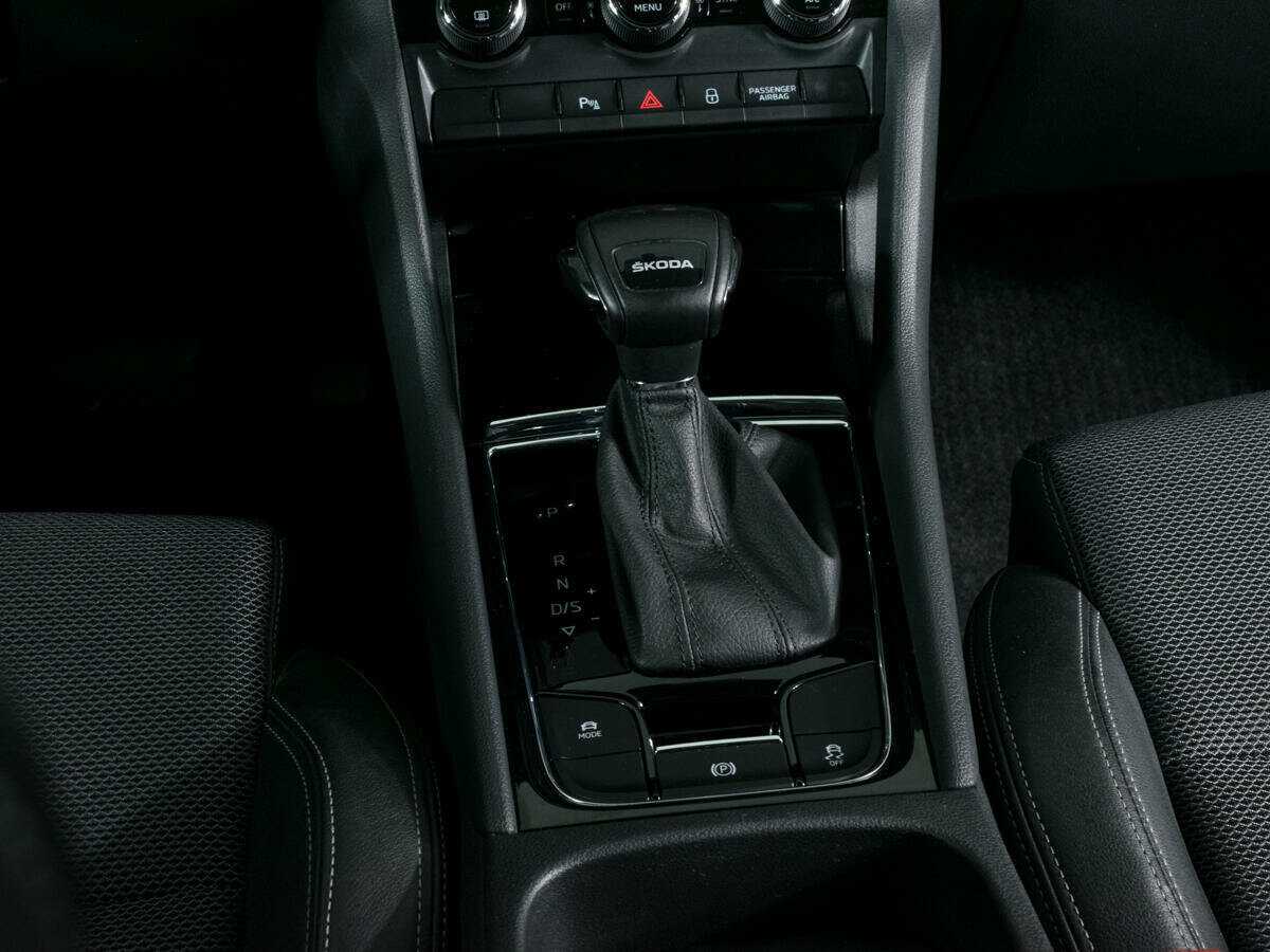 Купить Skoda Karoq с пробегом. Фото: #16