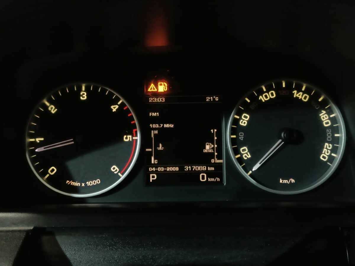 Купить Land Rover Discovery с пробегом. Фото: #12