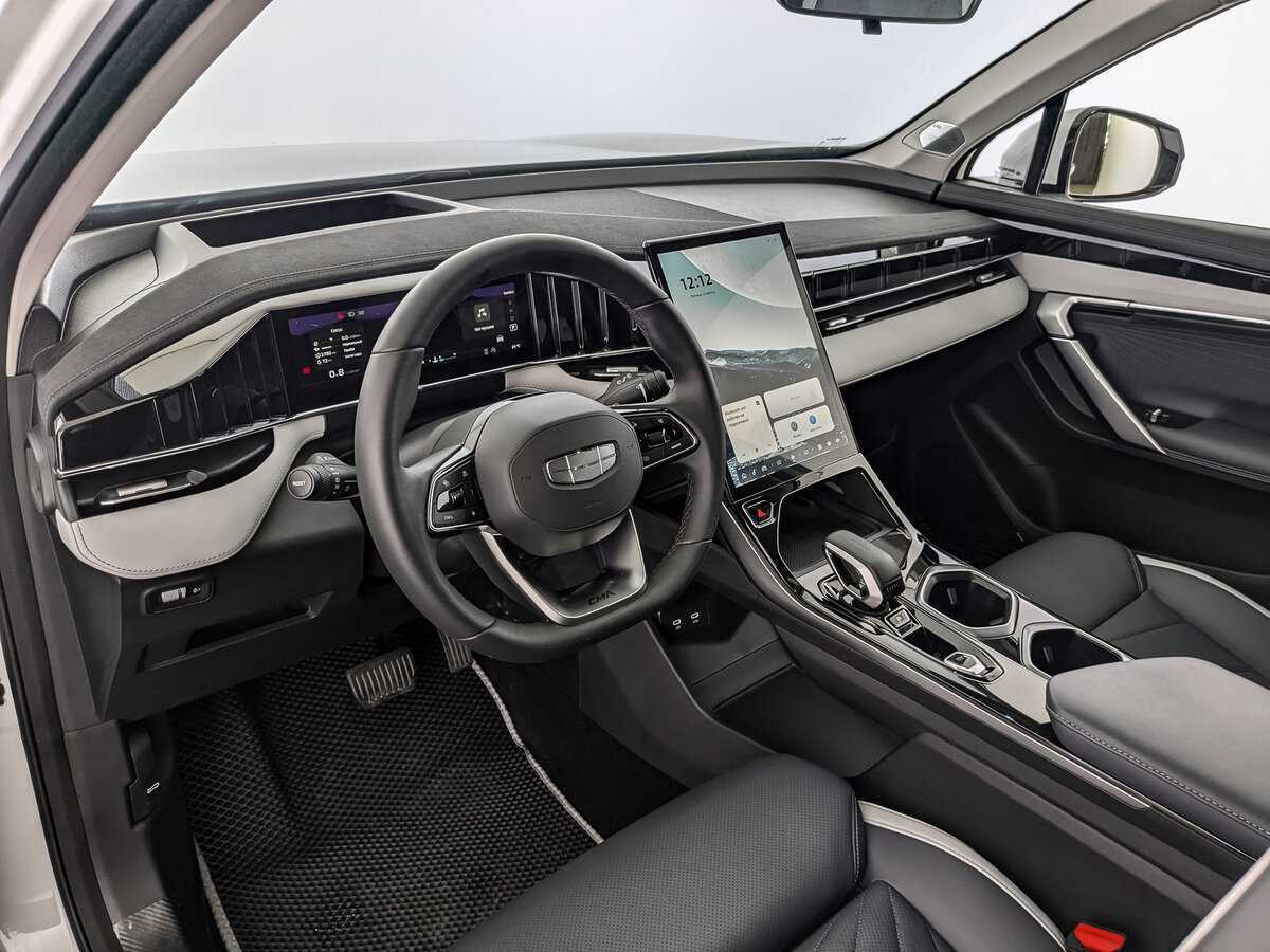 Купить Geely Atlas с пробегом. Фото: #10