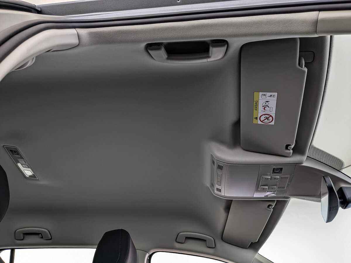 Купить Volkswagen Tiguan с пробегом. Фото: #17