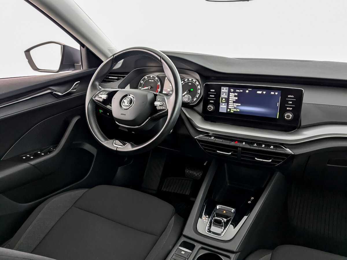 Купить Skoda Octavia с пробегом. Фото: #23