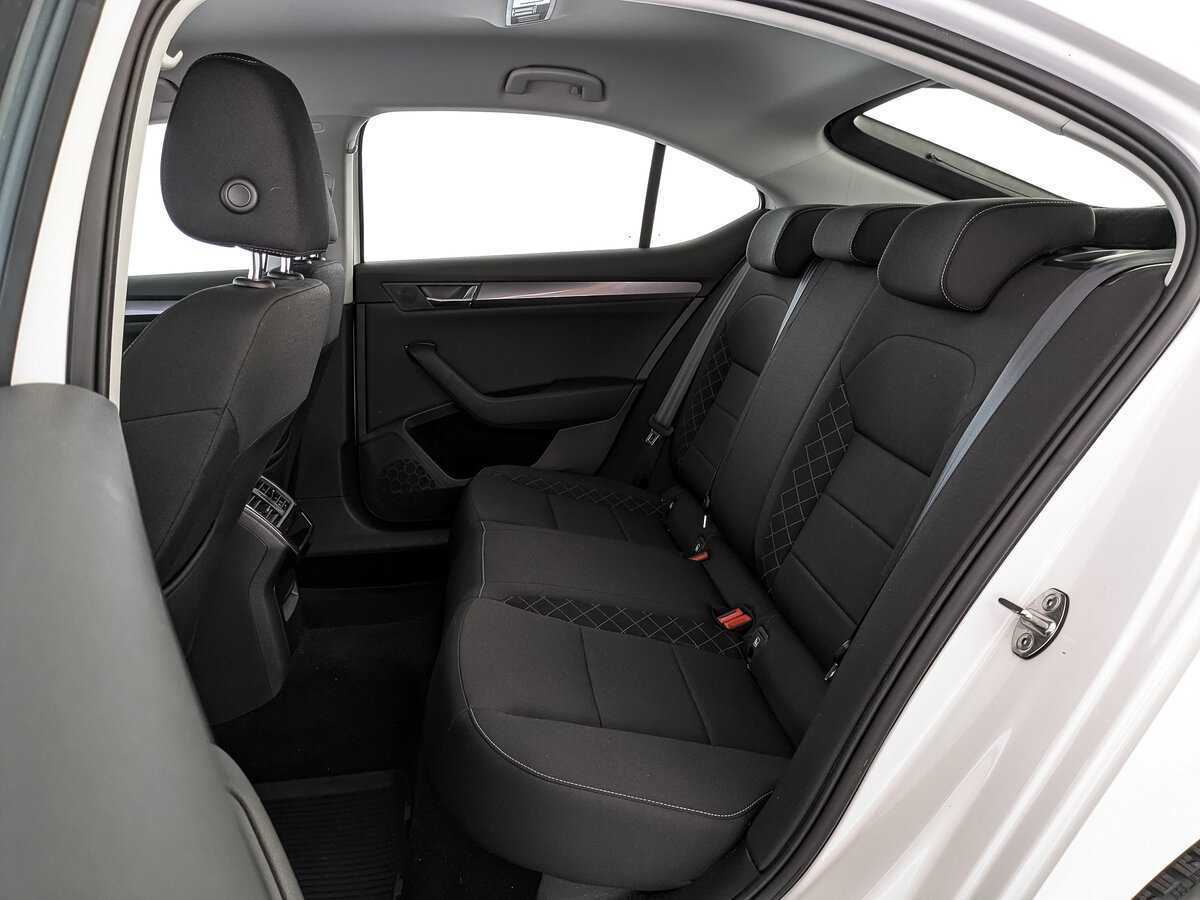 Купить Skoda Superb с пробегом. Фото: #13