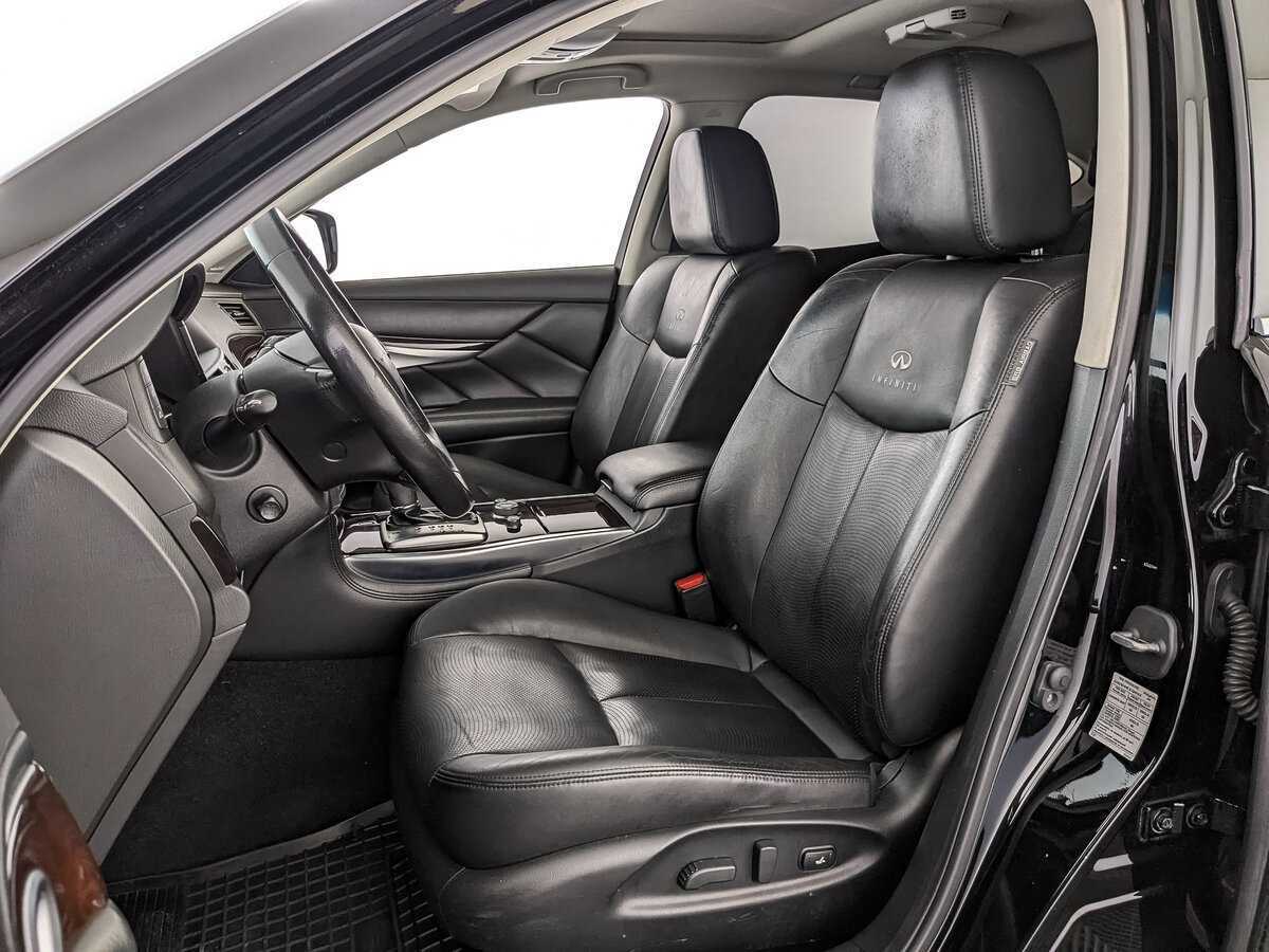 Купить Infiniti Q70 с пробегом. Фото: #15