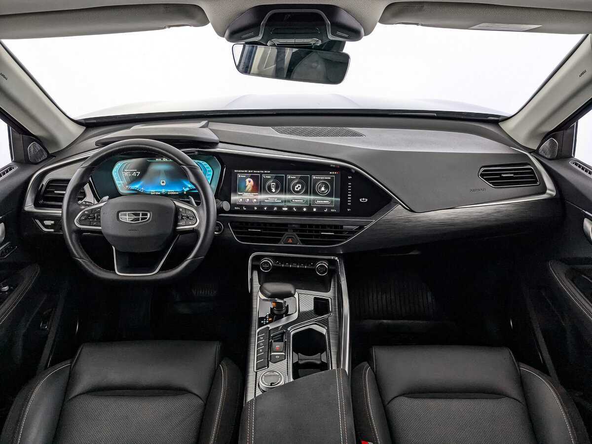 Купить Geely Tugella с пробегом. Фото: #9