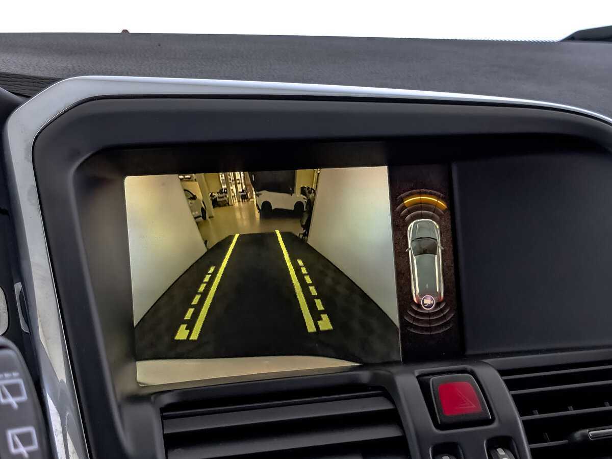 Купить Volvo XC60 с пробегом. Фото: #21