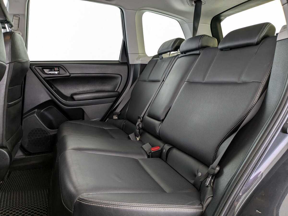 Купить Subaru Forester с пробегом. Фото: #9