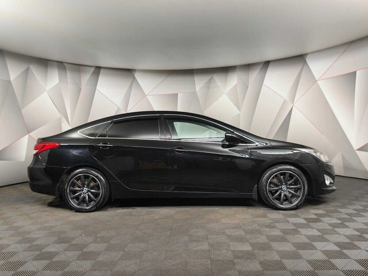 Купить Hyundai i40 с пробегом. Фото: #5