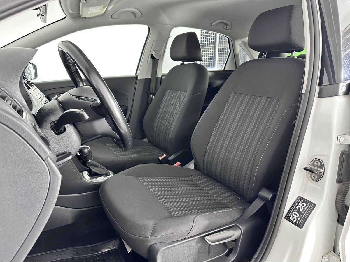 Купить Volkswagen Polo с пробегом. Фото: #7