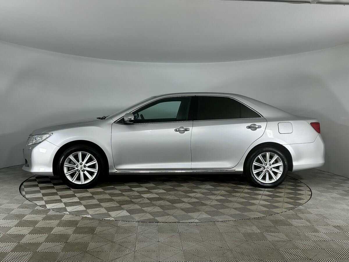 Купить Toyota Camry с пробегом. Фото: #5