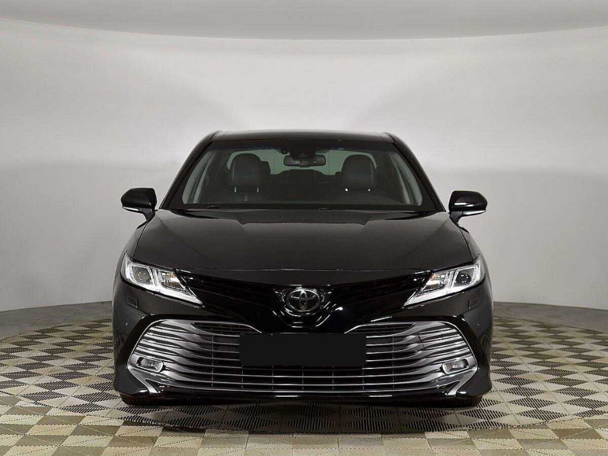 Купить Toyota Camry с пробегом. Фото: #2
