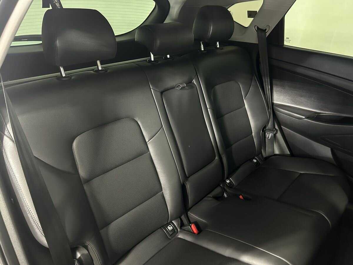 Купить Hyundai Tucson с пробегом. Фото: #14
