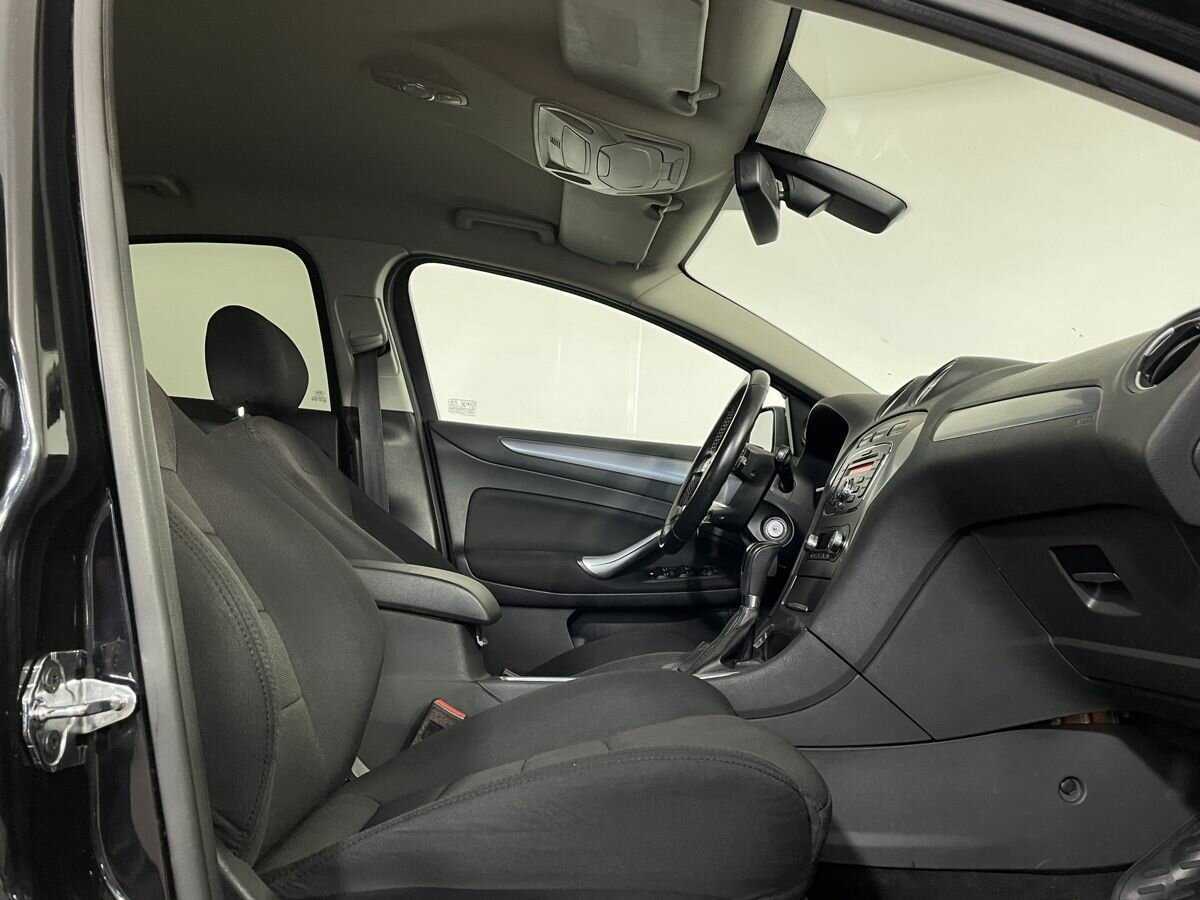Купить Ford Mondeo с пробегом. Фото: #13