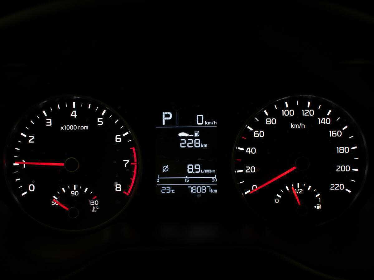 Купить Kia Rio с пробегом. Фото: #11