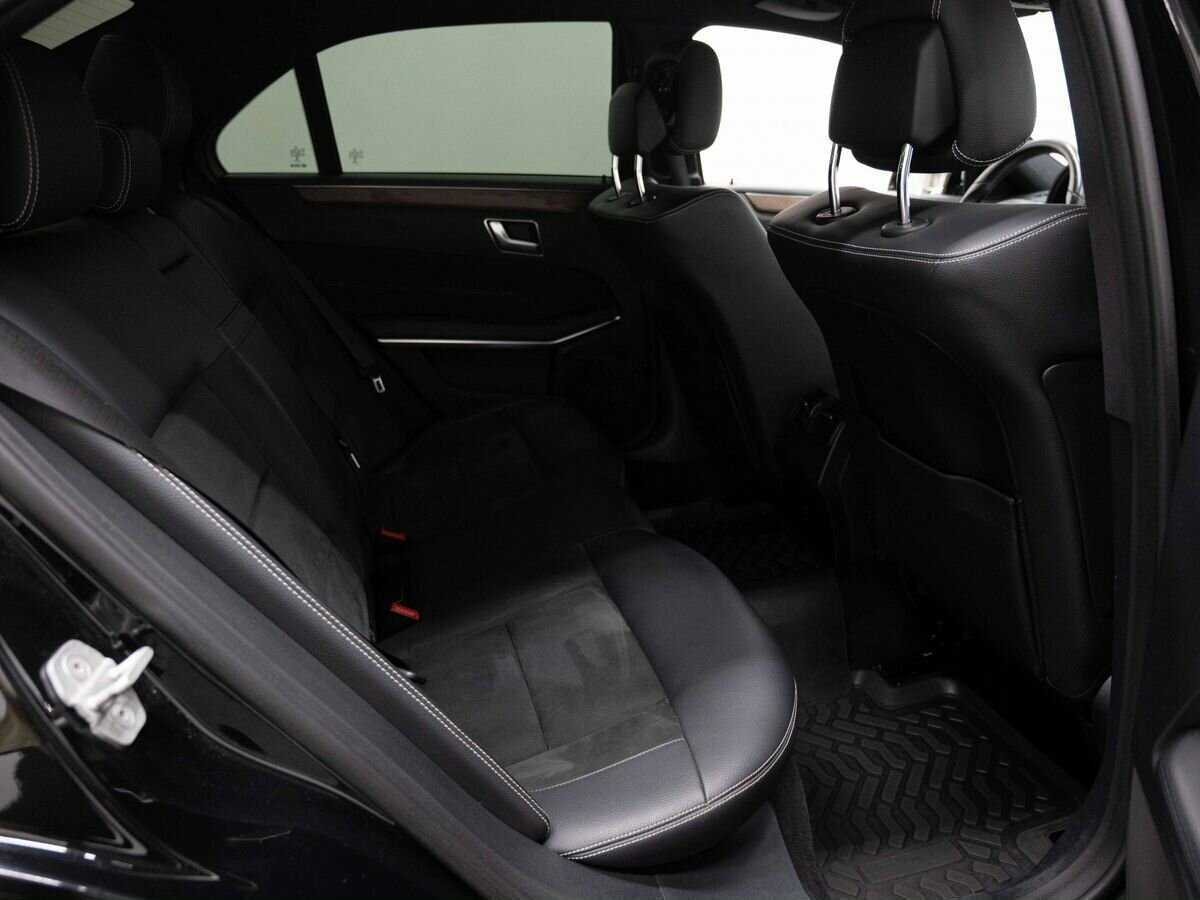 Купить Mercedes-Benz E-Класс с пробегом. Фото: #9