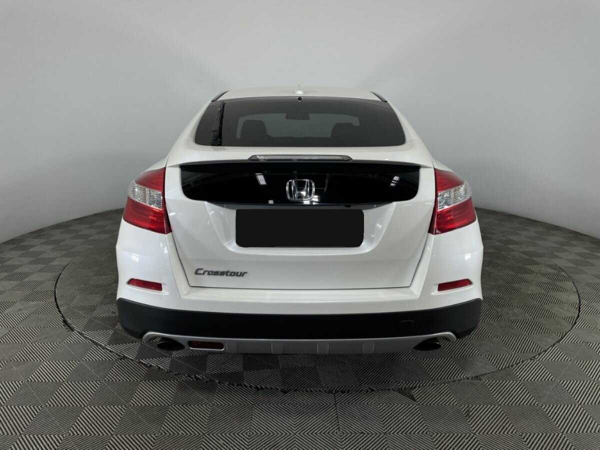 Купить Honda Crosstour с пробегом. Фото: #2