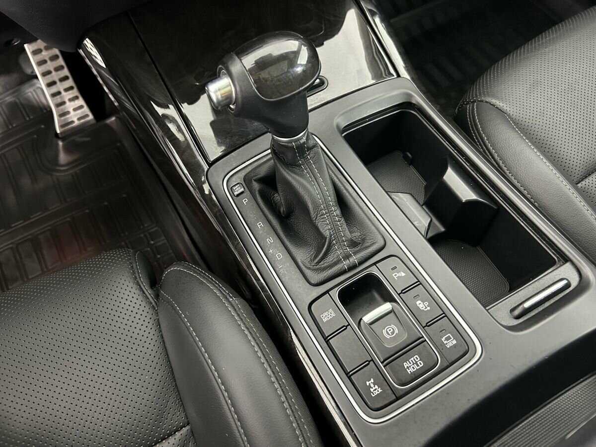 Купить Kia Sorento с пробегом. Фото: #12