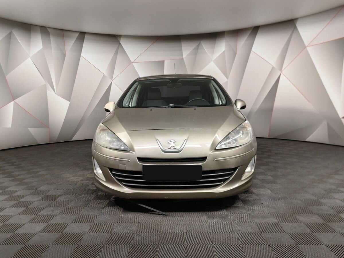 Купить Peugeot 408 с пробегом. Фото: #6