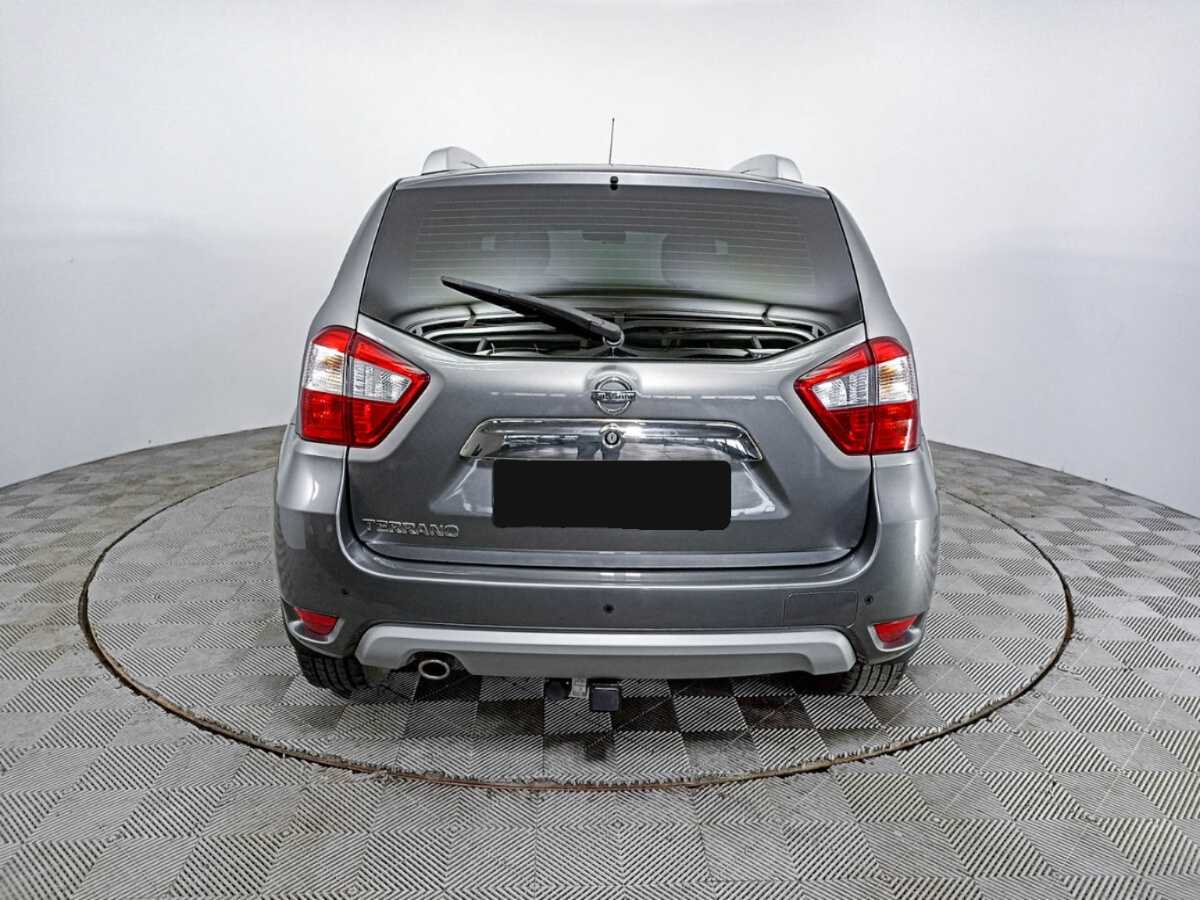 Купить Nissan Terrano с пробегом. Фото: #5
