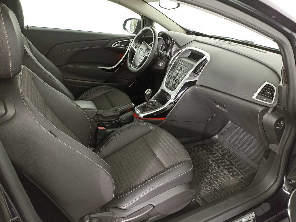 Купить Opel Astra с пробегом. Фото: #8