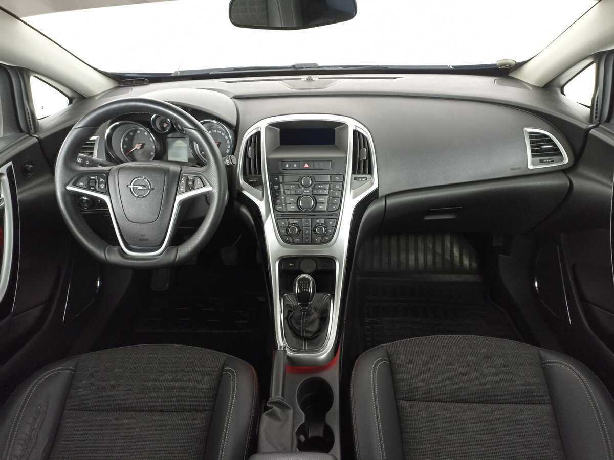 Купить Opel Astra с пробегом. Фото: #11