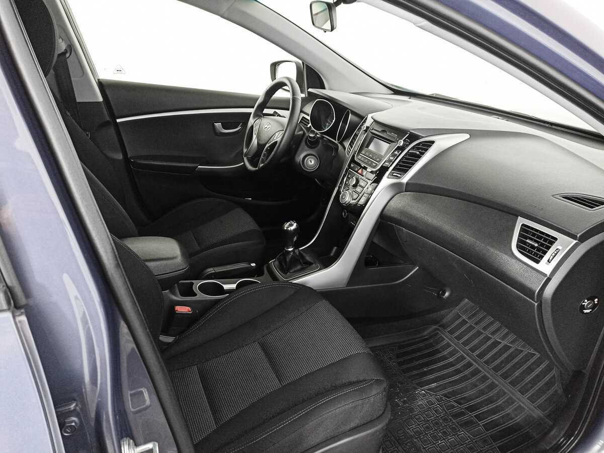 Купить Hyundai i30 с пробегом. Фото: #8