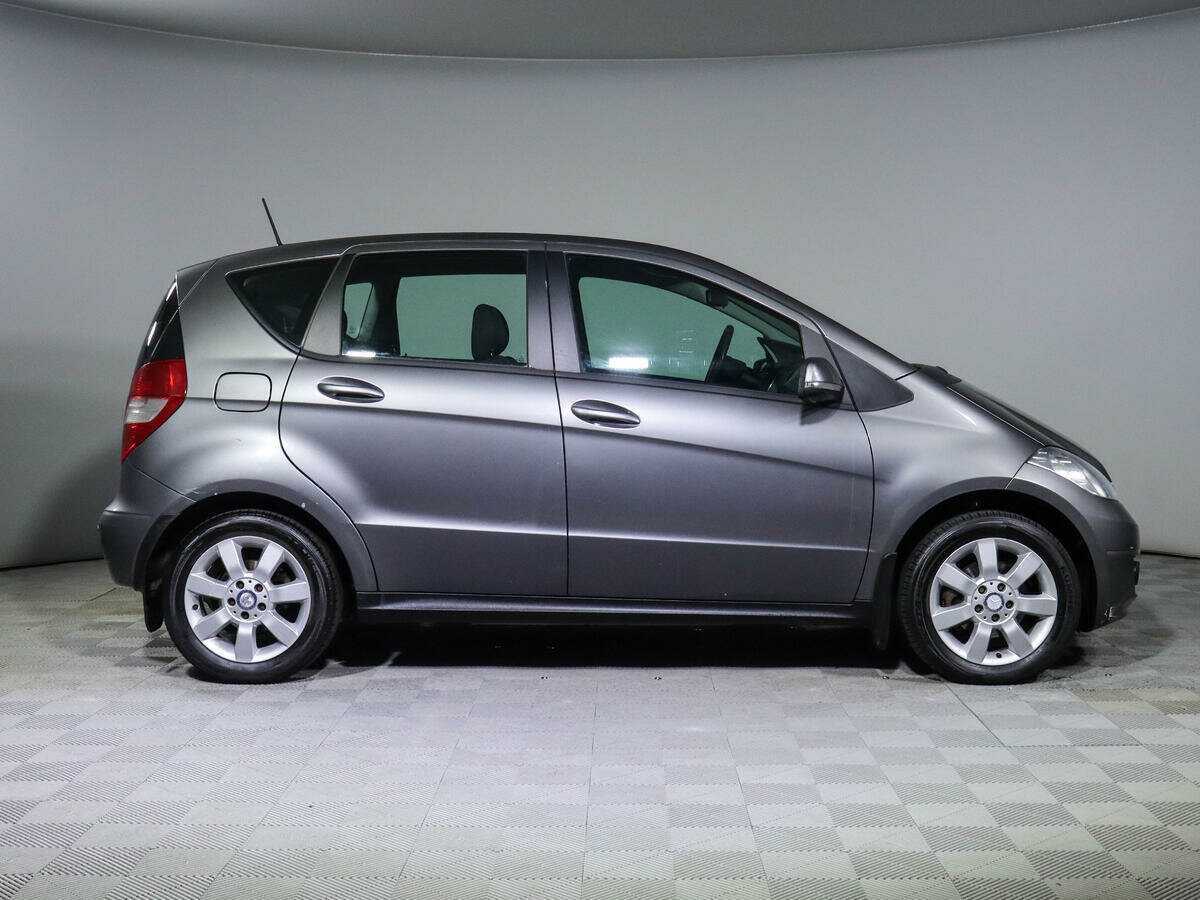 Купить Mercedes-Benz A-Класс с пробегом. Фото: #2