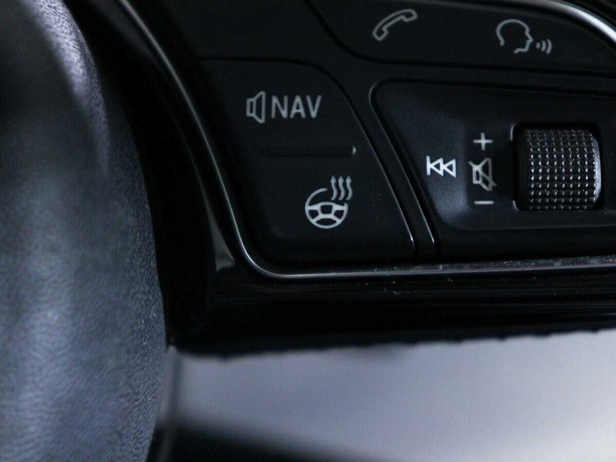 Купить Audi A4 с пробегом. Фото: #24