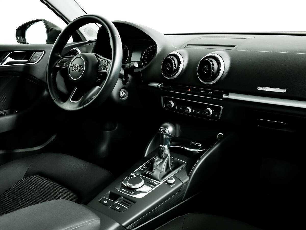 Купить Audi A3 с пробегом. Фото: #8