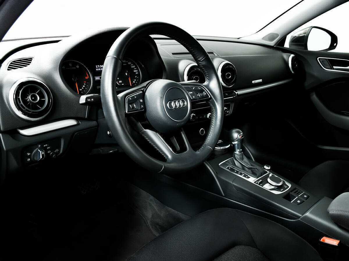 Купить Audi A3 с пробегом. Фото: #12