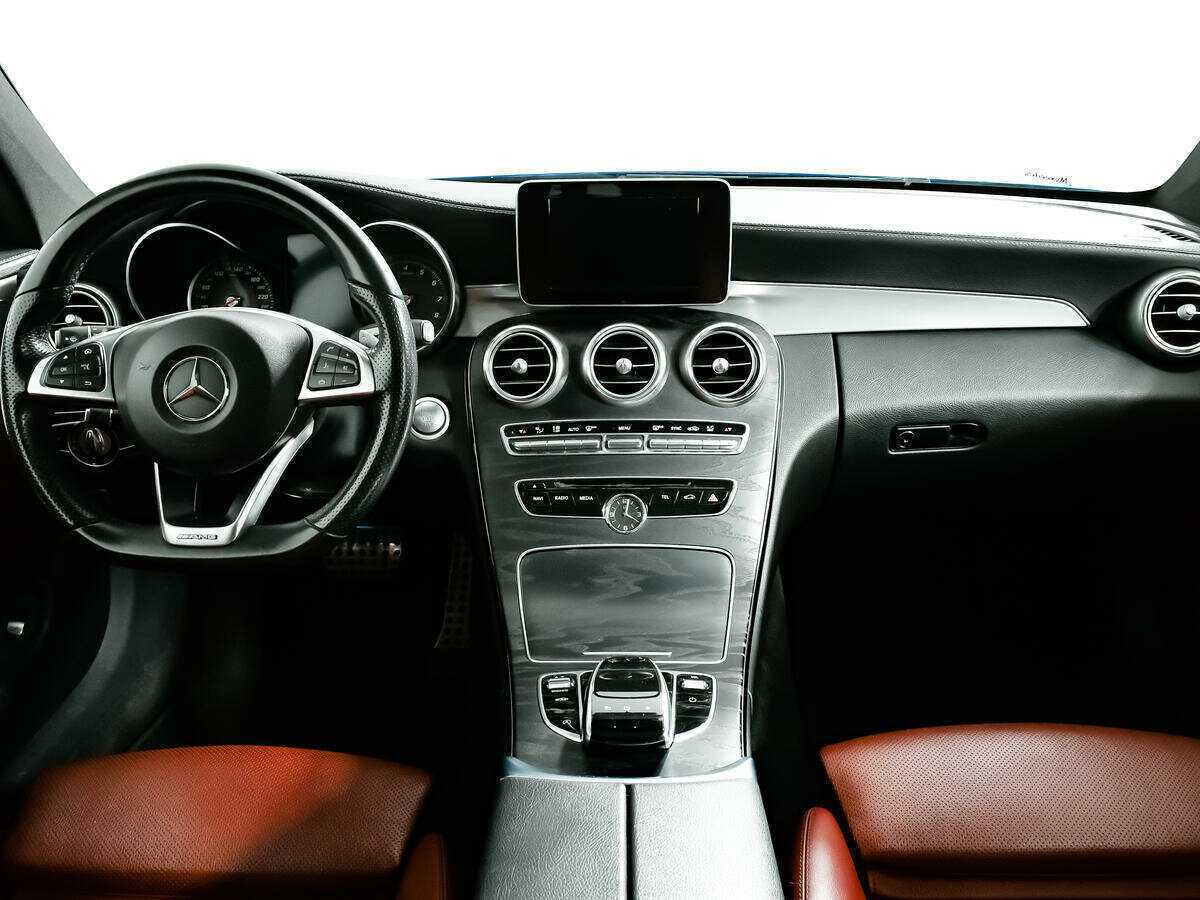 Купить Mercedes-Benz C-Класс с пробегом. Фото: #10