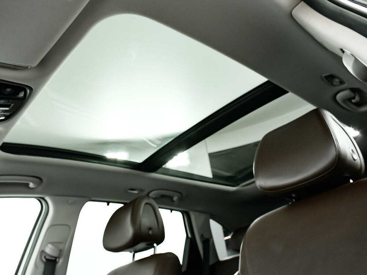 Купить Kia Sorento с пробегом. Фото: #15