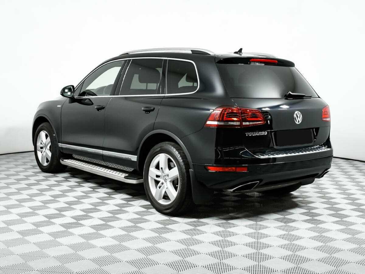 Купить Volkswagen Touareg с пробегом. Фото: #6