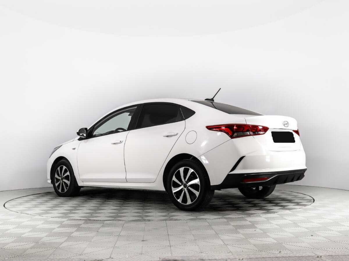 Купить Hyundai Solaris с пробегом. Фото: #6