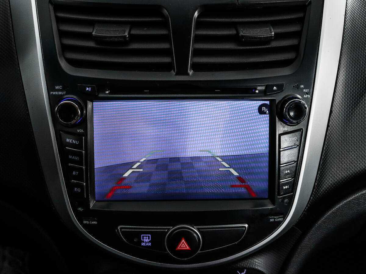 Купить Hyundai Solaris с пробегом. Фото: #13