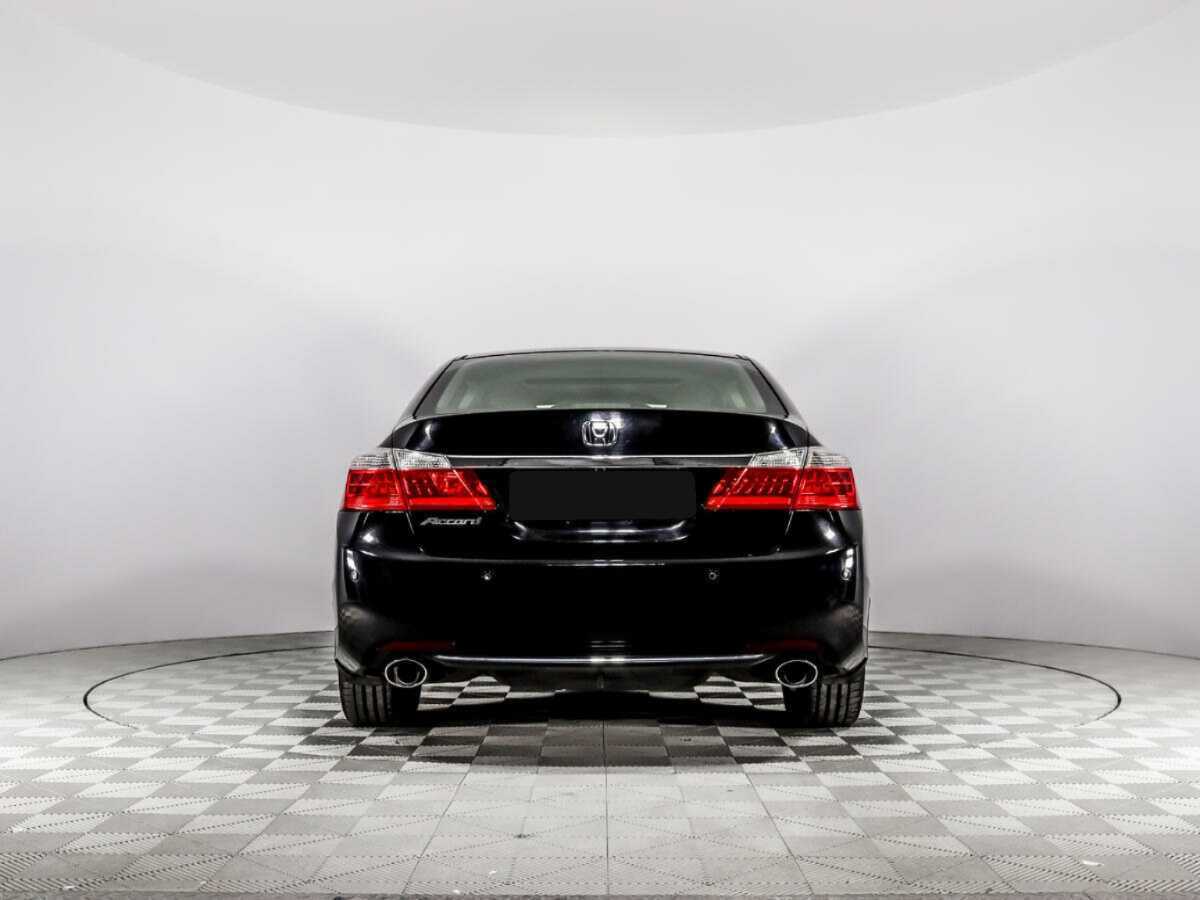 Купить Honda Accord с пробегом. Фото: #5