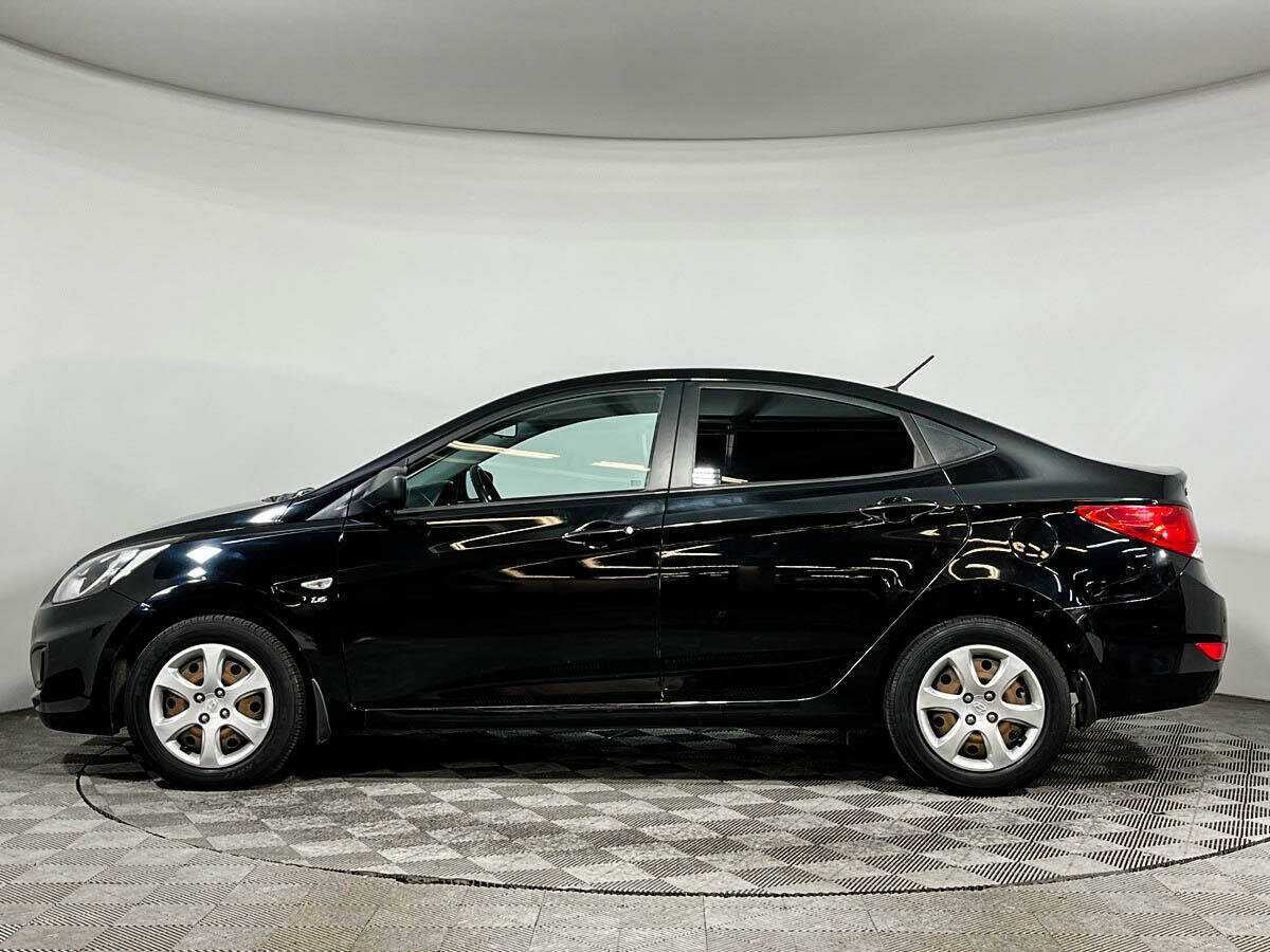 Купить Hyundai Solaris с пробегом. Фото: #7